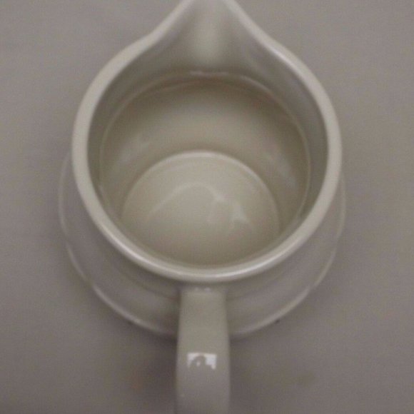 Longaberger Pottery Small Juice Pitcher Classic Blue East Liverpool Ohio w/ Box - Picture 6 of 9